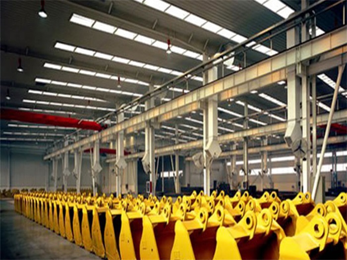 双鸭山徐工集团挖掘机装配车间